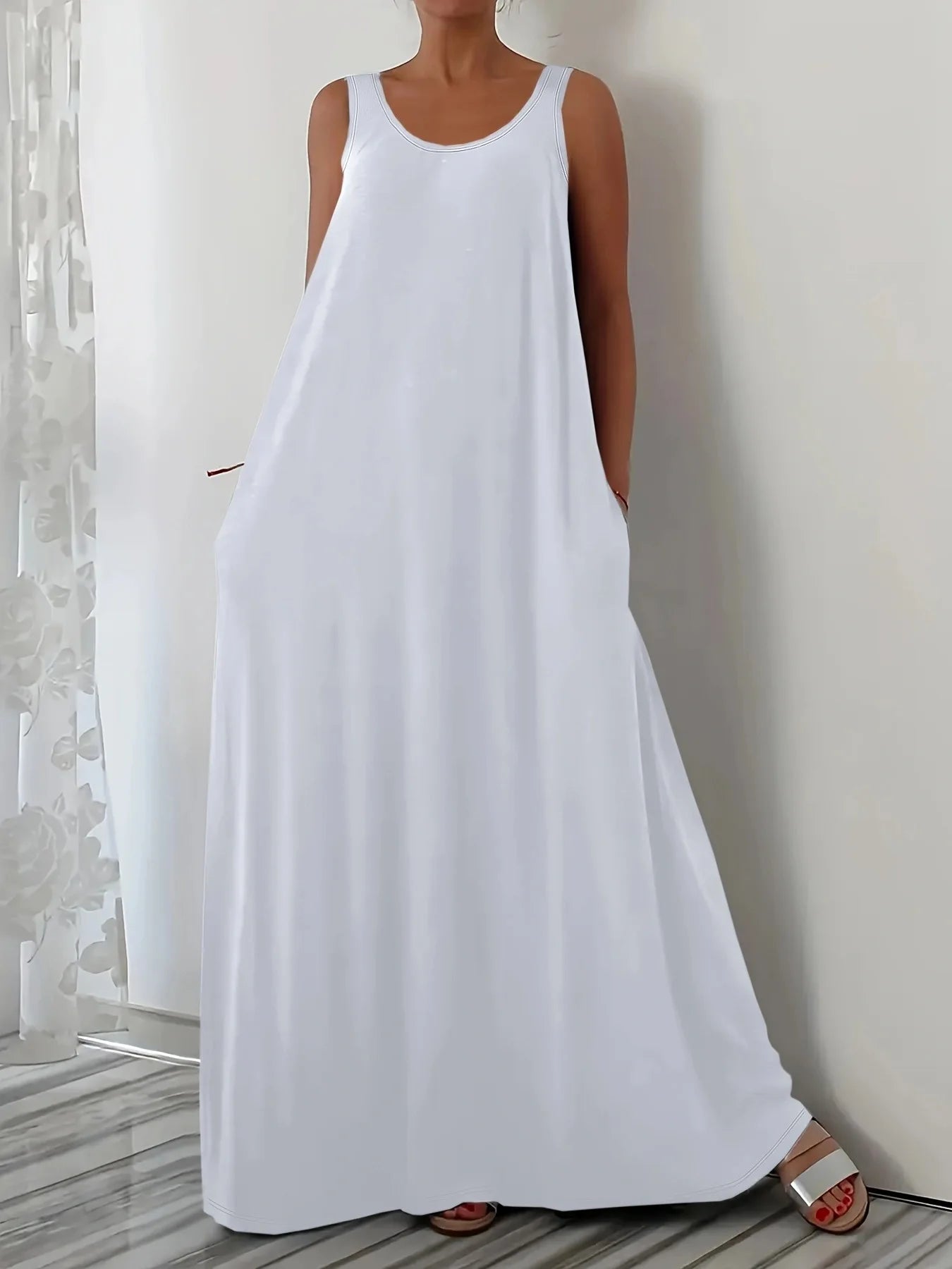 Solid Color Sleeveless Casual Dress with Side Pockets